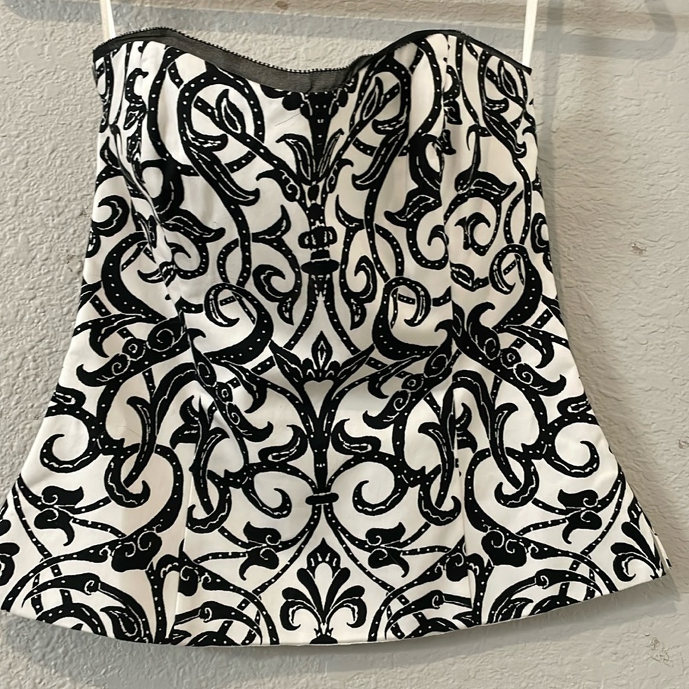 White House Black Market corset top, size 2, XS